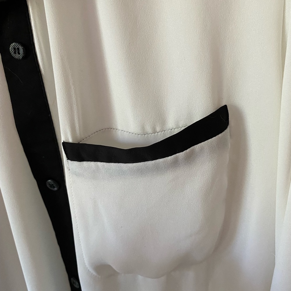 Women's Black and White Button Down Shirt - Picture 10 of 10